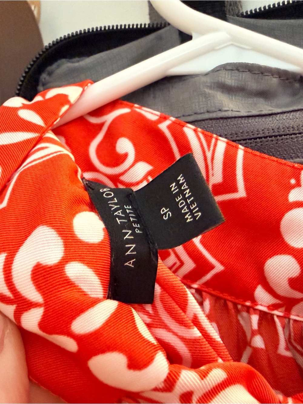 Ann Taylor Orange and White Sleeveless Patterned Maxi Dress - Picture 3 of 4